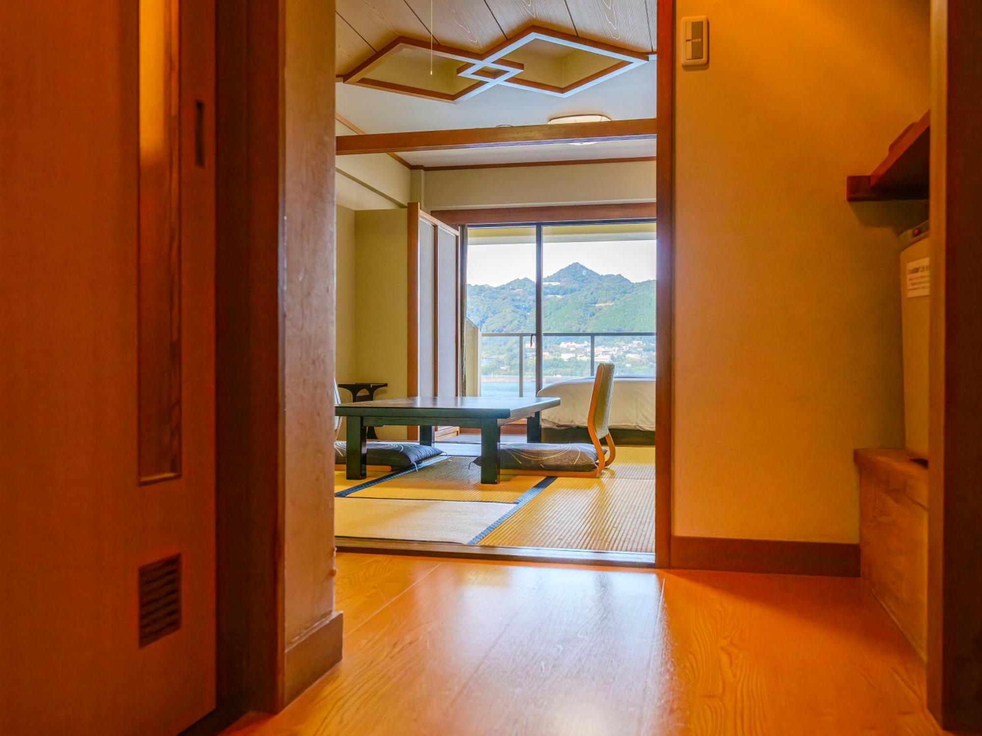 Kamenoi Nachi Katsuura 传统日式旅馆