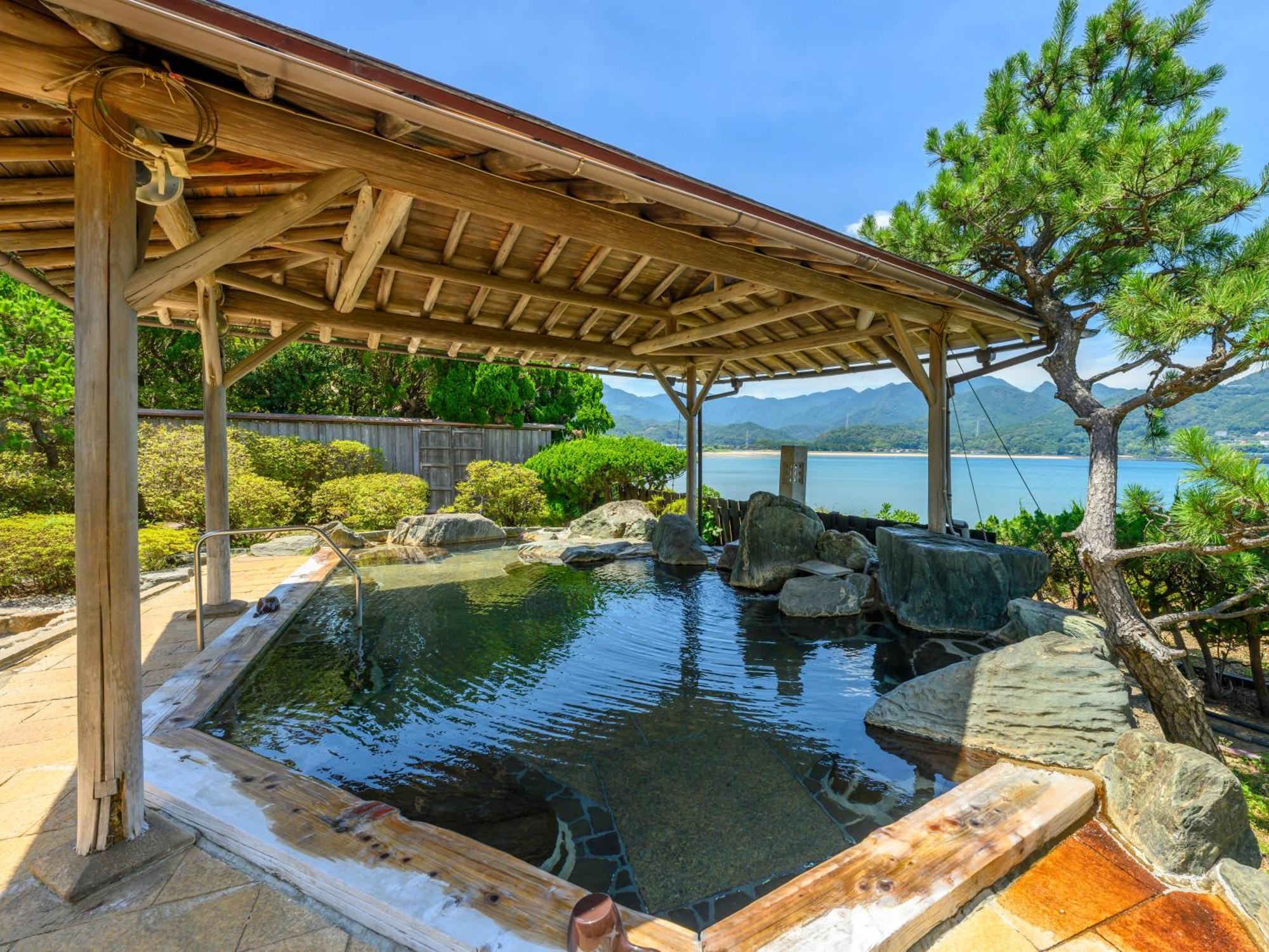 Kamenoi Nachi Katsuura 传统日式旅馆 那智胜浦